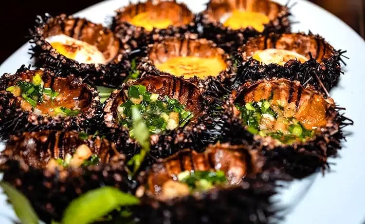 Nhum nướng mỡ hành Phú Quốc