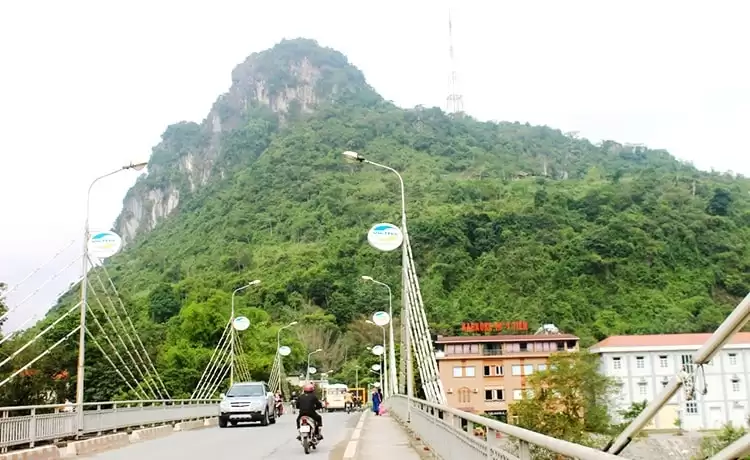 núi cấm sơn hà giang núi cấm sơn hà giang