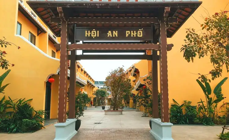 phố cổ bãi cháy vịnh hạ long