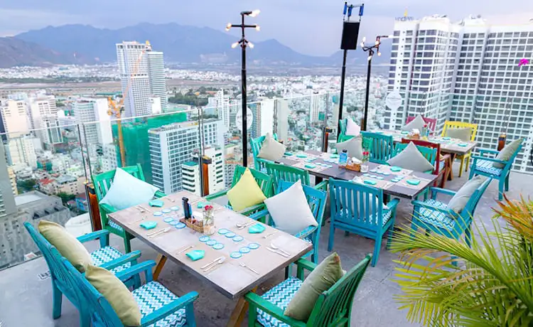 quán cafe skylight nha trang