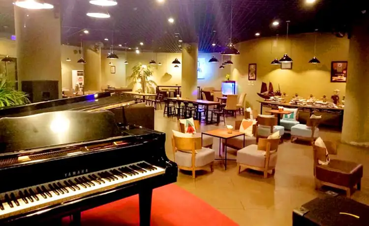 nam phong coffee & tea hạ long