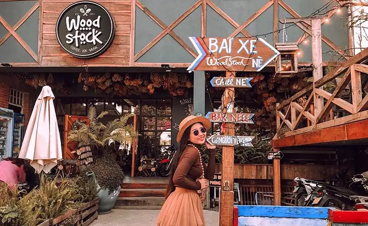 Quán Cafe Woodstock Đà Lạt