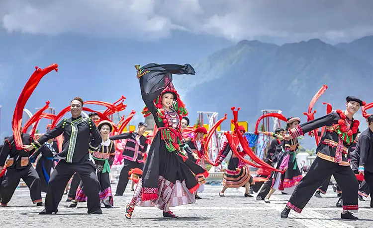 đặt vé Cáp treo Fansipan Legend Sa Pa đặt vé Cáp treo Fansipan Legend Sa Pa