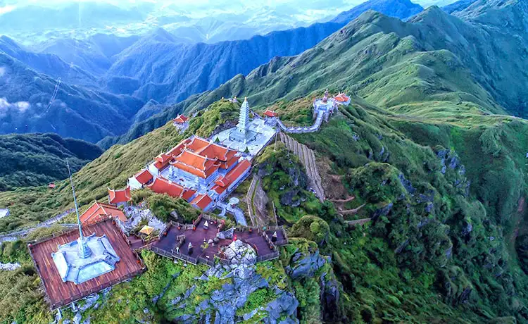 đặt vé Cáp treo Fansipan Legend Sa Pa đặt vé Cáp treo Fansipan Legend Sa Pa