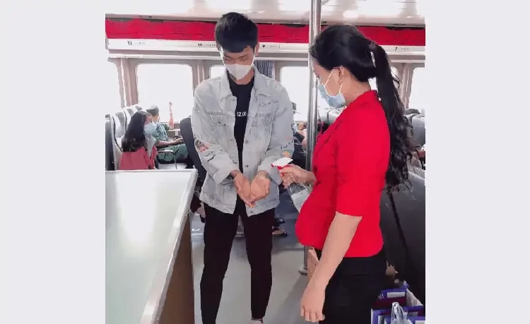tàu express chống covid-19 tàu express chống covid-19