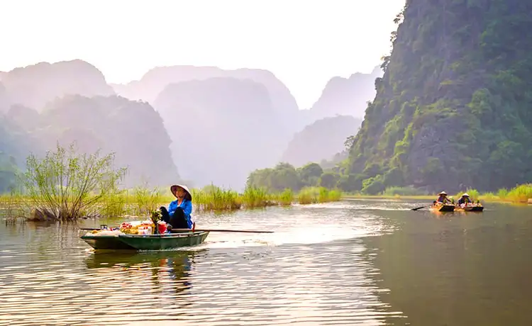 thạch bích thung nắng ninh bình
