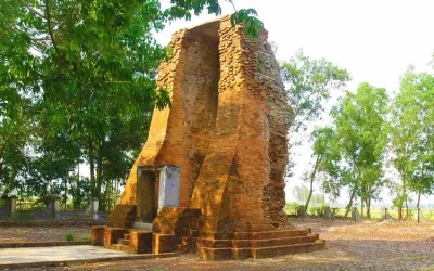 Tháp Cổ Vĩnh Hưng – Điểm đến Bạc Liêu