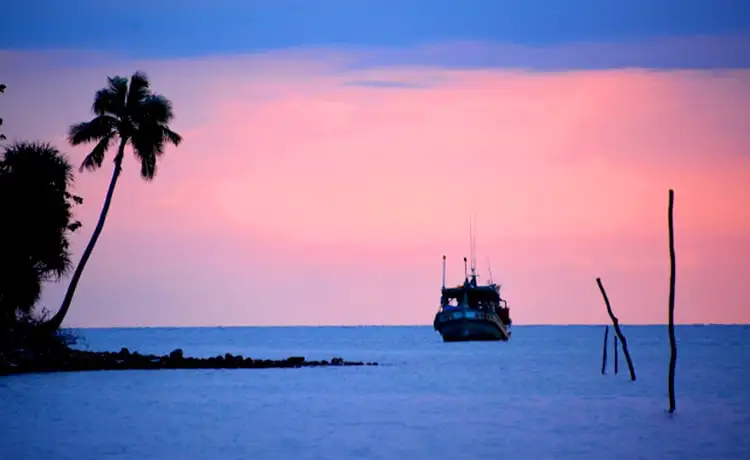 tour du lịch đảo hải tặc 2 ngày 1 đêm câu cá lặn ngắm san hô