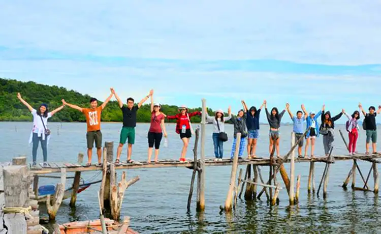 tour du lịch bà lụa