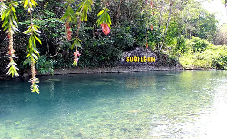 ảnh đẹp du lịch cao bằng