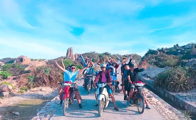 xe máy du lịch cù lao chàm