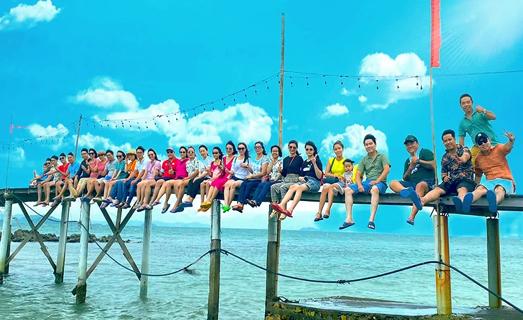 Tour du lịch Hải Tặc 2 ngày 1 đêm