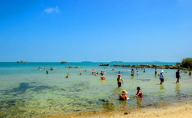 bãi biển đảo hải tặc