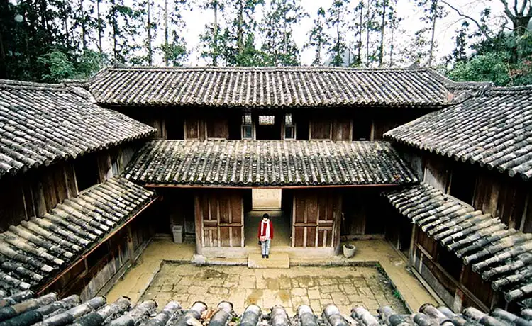 dinh thự vua mèo hà giang dinh thự vua mèo hà giang