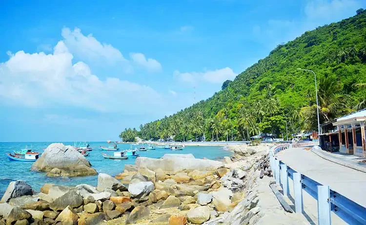 Tour du lịch Sài Gòn - Hòn Sơn 2 ngày 2 đêm