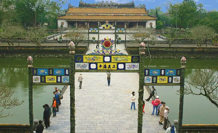 tour du lịch Huế