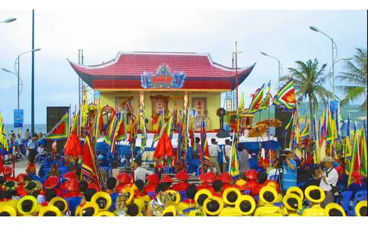 tour du lịch Huế