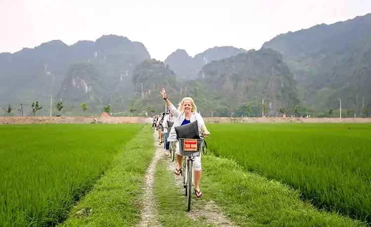 Tour du lịch Ninh Bình 2 ngày 1 đêm