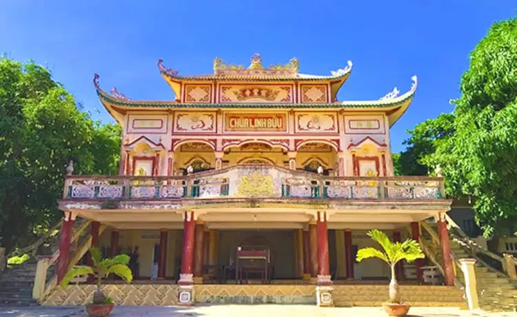 Tour du lịch Ninh Thuận 1 ngày biển Ninh Chữ - Vịnh Vĩnh Hy - Bình Hưng