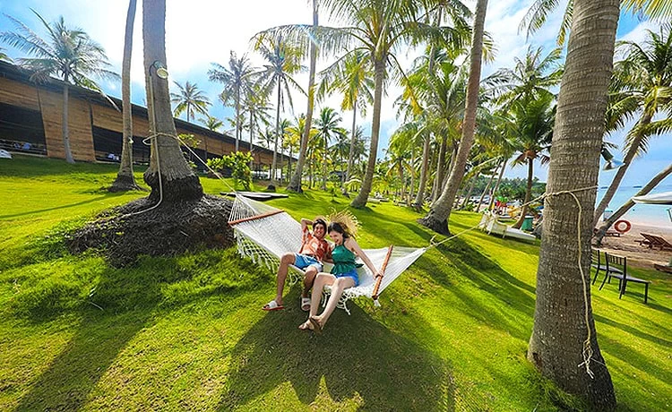 Tour du lịch Phú Quốc 1 ngày Cáp treo Hòn Thơm - Câu cá lặn ngắm san hô 3 đảo Tour du lịch Phú Quốc 1 ngày Cáp treo Hòn Thơm - Câu cá lặn ngắm san hô 3 đảo