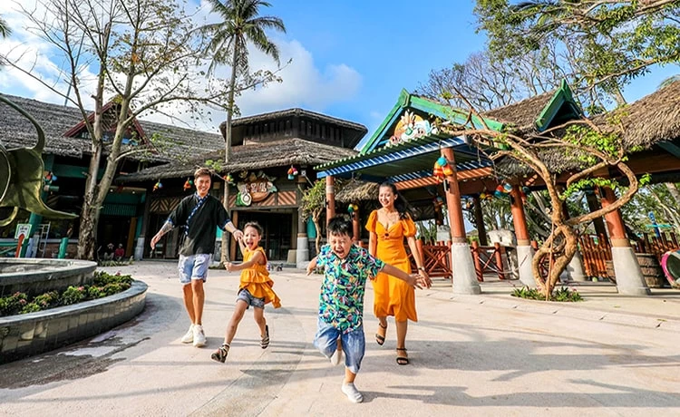 Tour du lịch Phú Quốc 1 ngày Cáp treo Hòn Thơm - Câu cá lặn ngắm san hô 3 đảo Tour du lịch Phú Quốc 1 ngày Cáp treo Hòn Thơm - Câu cá lặn ngắm san hô 3 đảo