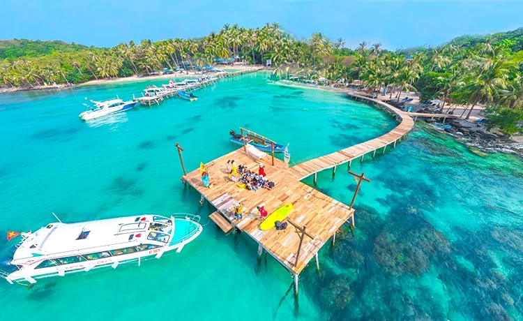 Tour 2 đảo Phú Quốc trong ngày Câu cá - Lặn ngắm san hô Tour 2 đảo Phú Quốc trong ngày Câu cá - Lặn ngắm san hô