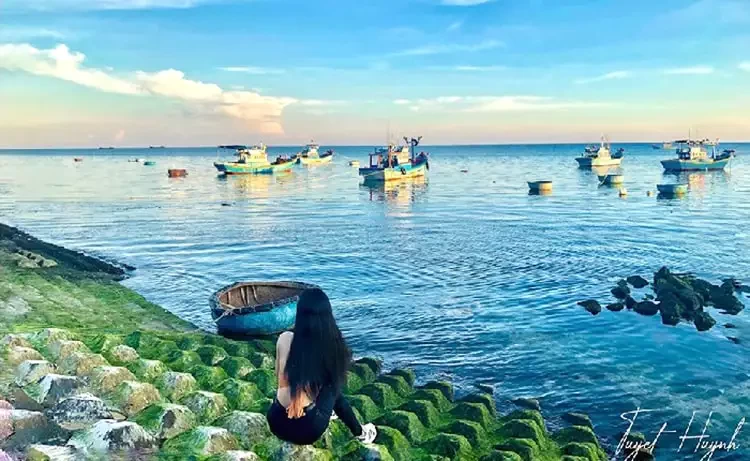 Tour du lịch Phú Quý 2 ngày 1 đêm