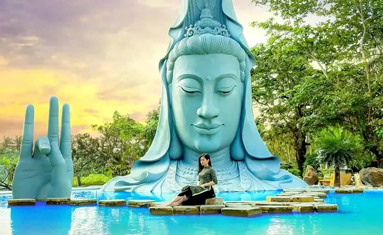 Tour du lịch Phú Yên 4 ngày 3 đêm Tour du lịch Phú Yên 4 ngày 3 đêm