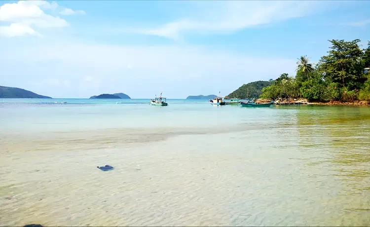 Tour du lịch Rạch Giá - Nam Du 2 ngày 1 đêm Tour du lịch Rạch Giá - Nam Du 2 ngày 1 đêm