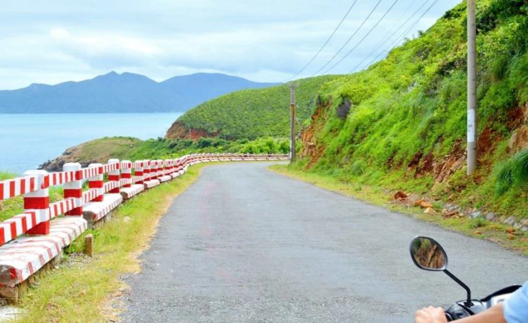 Tour du lịch Vũng Tàu - Côn Đảo 2 ngày 1 đêm thiên nhiên Tour du lịch Vũng Tàu - Côn Đảo 2 ngày 1 đêm thiên nhiên