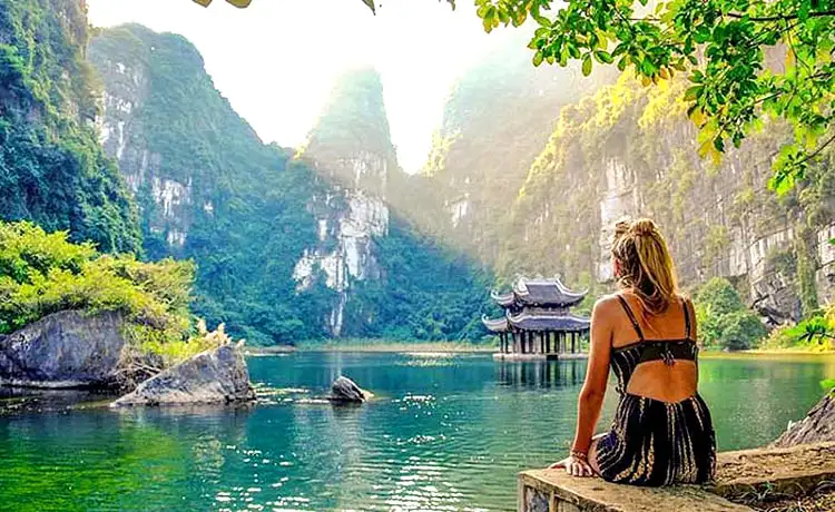 khu du lịch tràng an ninh bình