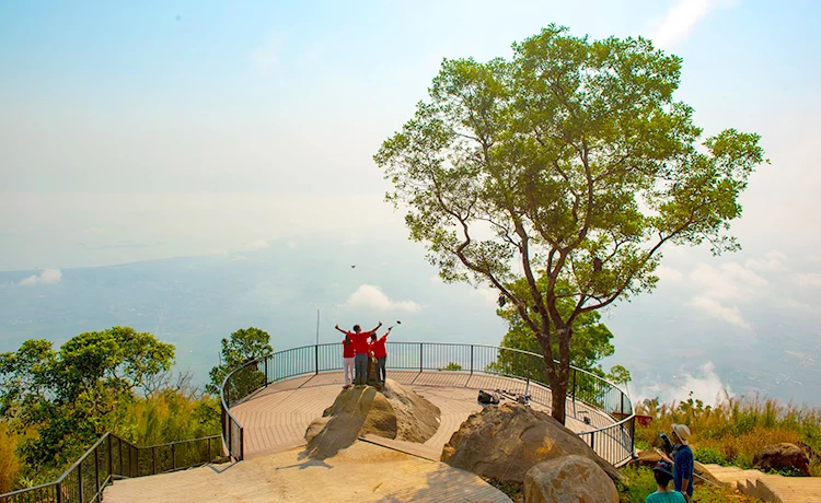 đặt Vé Cáp treo núi Bà Đen Tây Ninh đặt Vé Cáp treo núi Bà Đen Tây Ninh