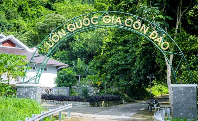 Vườn quốc gia Côn Đảo